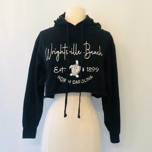 Wrightsville Beach, North Carolina cropped black sweatshirt with drawstring hood